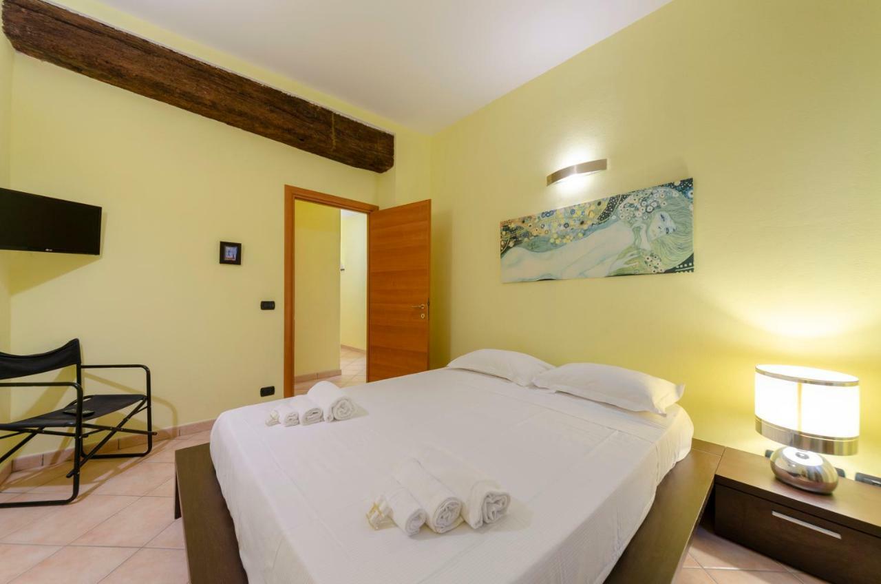Joivy Warm Family Apt Near Porto Antico Apartment Genoa Ngoại thất bức ảnh