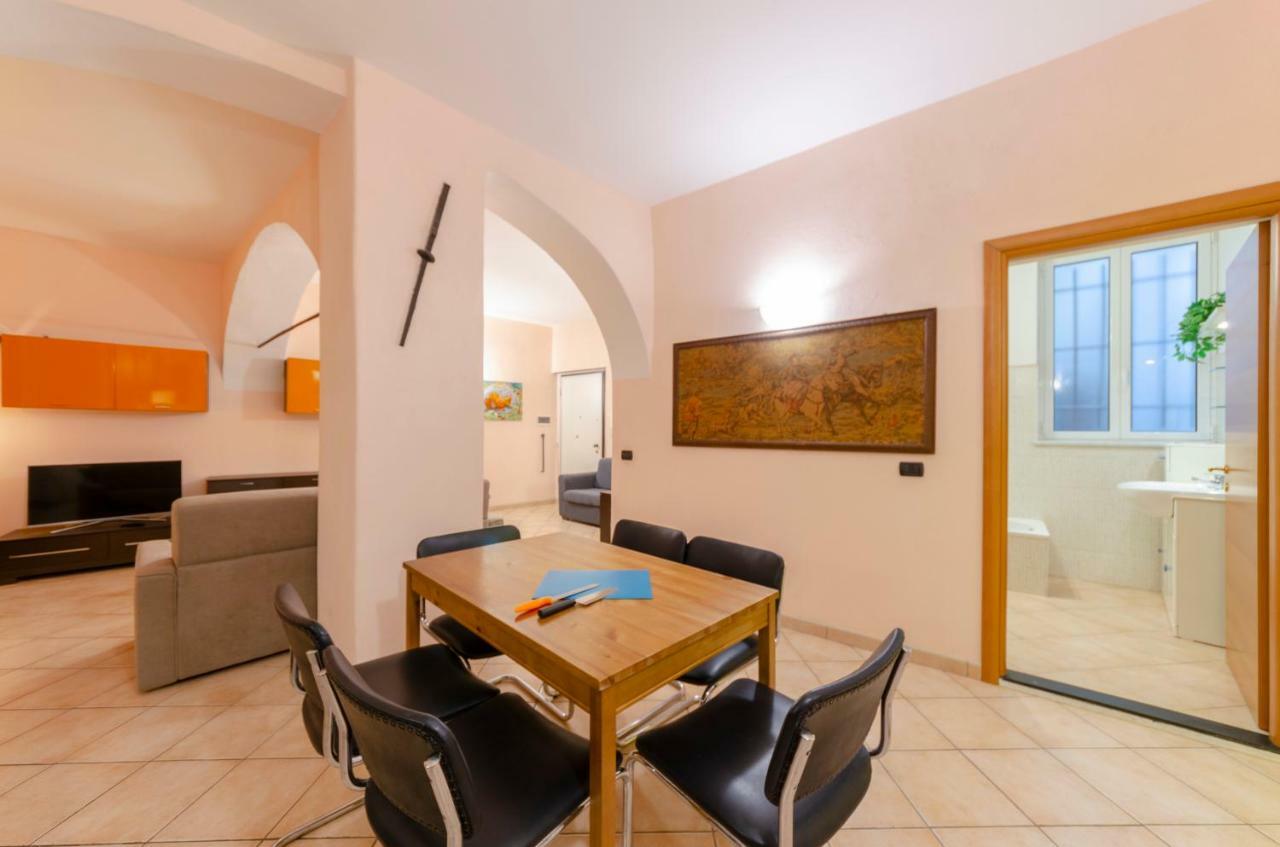 Joivy Warm Family Apt Near Porto Antico Apartment Genoa Ngoại thất bức ảnh